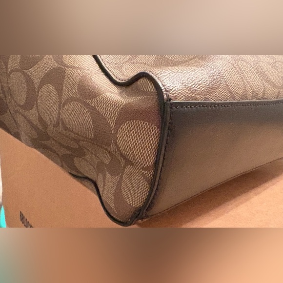 Coach Brown Purse With Leopard Print On Straps set - Picture 2 of 16